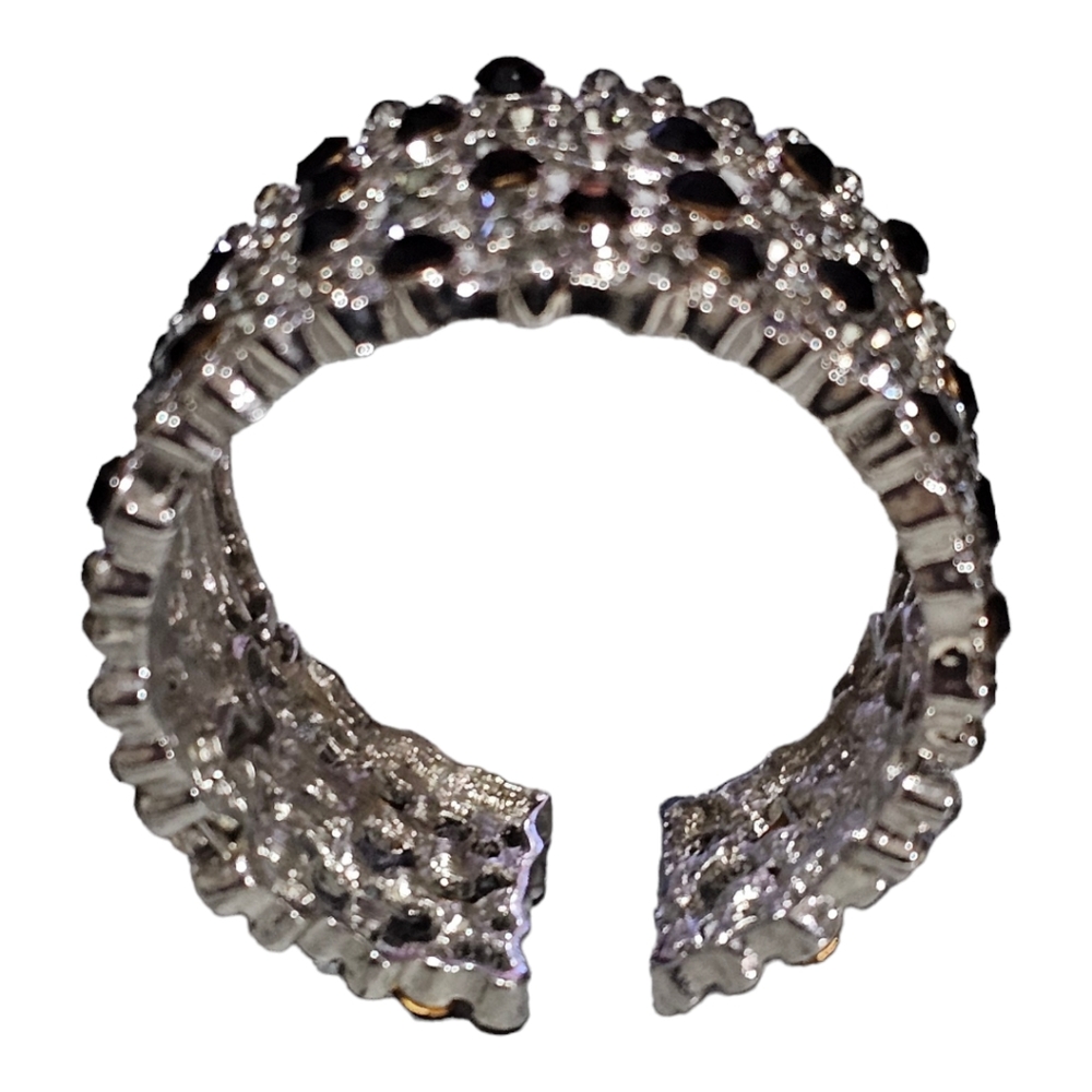 Vintage  Cuff Bracelet in Silvertone with Black Stones - Picture 3 of 3